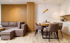 Apartament Golden Sand Z Dostepem Do Basenow,Jacuzzi,Strefy Saun- Pinea Apartments Pobierowo-Sannel Apartments For Rent